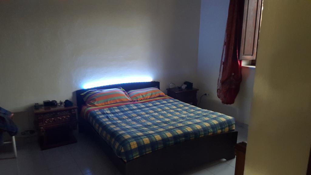 Casa Campidanese Otel Sant Isidoro  Dış mekan fotoğraf